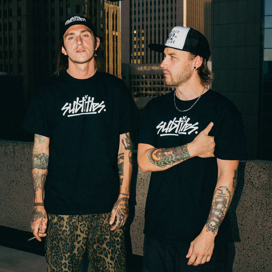 subtitles. Tour Tee